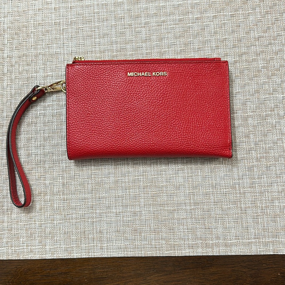 Michael Kors, red wallet, pebble, leather like new condition